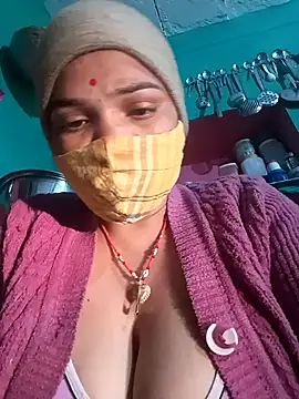 Snapshot of Savita_jatav chatting on February 5, 3:11 am Savita jatav online show from February 5, 3:11 am