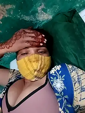 Snapshot of Savita_jatav chatting on February 12, 7:58 am Savita jatav online show from February 12, 7:58 am