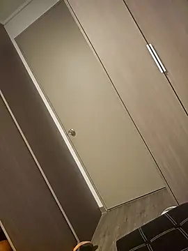 xxxch3o online show from March 13, 3:35 am