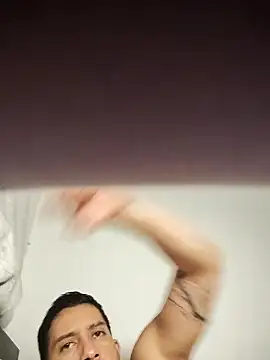 MrWolfHot online show from January 7, 5:43 am