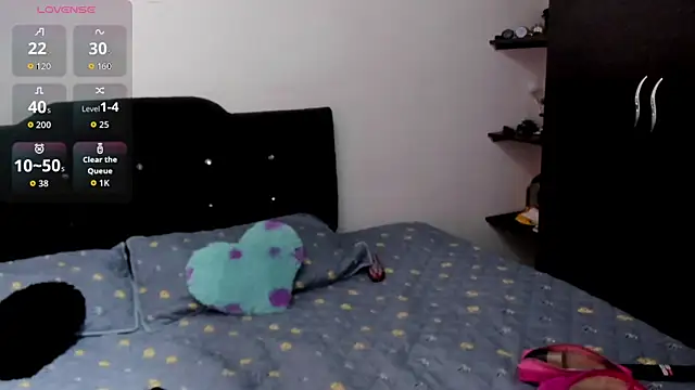 tina2204 online show from March 14, 1:27 pm