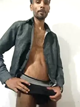 Snapshot of moreno_alpha_br chatting on January 13, 1:00 am moreno alpha br online show from January 13, 1:00 am