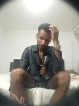 Snapshot of moreno_alpha_br chatting on January 16, 12:58 am moreno alpha br online show from January 16, 12:58 am