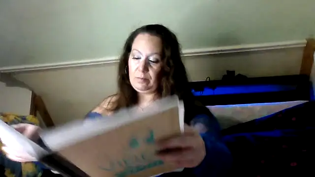 Snapshot of DallaStone chatting on October 12, 12:15 pm DallaStone online show from October 12, 12:15 pm