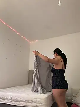 Marisa ass online show from March 19, 8:40 am