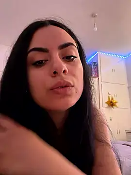 Snapshot of Marisa_ass chatting on May 6, 8:30 am Marisa ass online show from May 6, 8:30 am