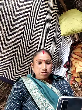 lodhi8080 online show from February 5, 6:18 am