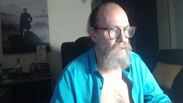 Snapshot of Uncle_Hottie chatting on July 9, 3:43 am Uncle Hottie online show from July 9, 3:43 am