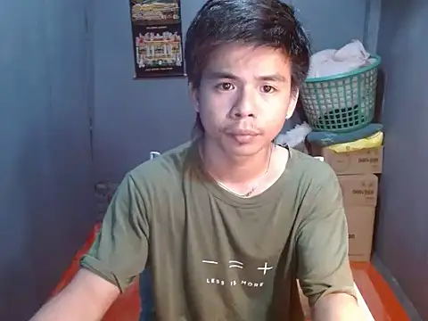 Snapshot of pinoymonstercock_xx chatting on February 1, 9:30 am pinoymonstercock xx online show from February 1, 9:30 am