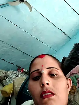 Snapshot of Bhavna8080 chatting on May 20, 4:07 am Bhavna8080 online show from May 20, 4:07 am
