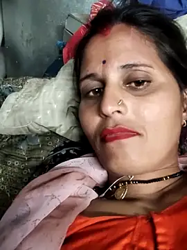 Snapshot of Bhavna8080 chatting on June 1, 3:14 pm Bhavna8080 online show from June 1, 3:14 pm