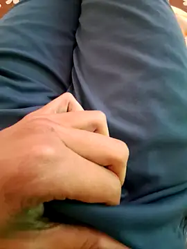 Snapshot of Asher_Jack chatting on January 19, 6:39 am Asher Jack online show from January 19, 6:39 am