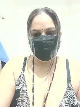 Snapshot of 01Roshani chatting on May 30, 6:49 pm 01Roshani online show from May 30, 6:49 pm