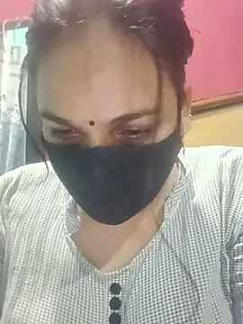 Snapshot of 01Roshani chatting on July 28, 6:20 pm 01Roshani online show from July 28, 6:20 pm