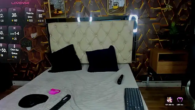 JazminStar  online show from February 5, 8:02 pm