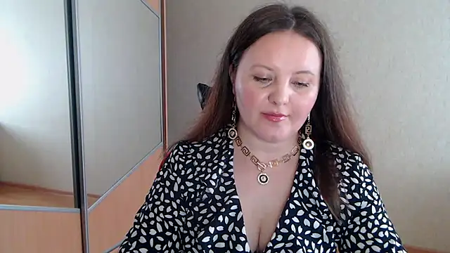 Snapshot of Sabrina_Weaver chatting on May 21, 12:56 pm Sabrina Weaver online show from May 21, 12:56 pm