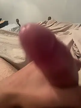 Snapshot of jpedro2b chatting on July 19, 11:41 pm jpedro2b online show from July 19, 11:41 pm