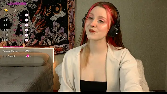 Mine Doll online show from May 25, 2:17 am