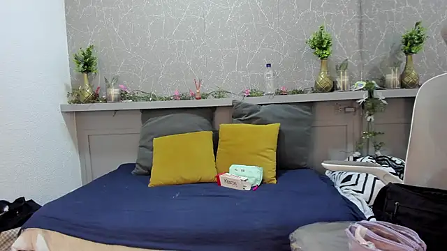 CristalBm  online show from June 8, 2:17 pm