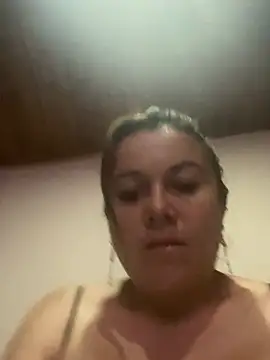 CristalBm  online show from June 22, 3:25 am