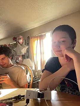 SugarNCinnamon online show from March 28, 10:31 pm