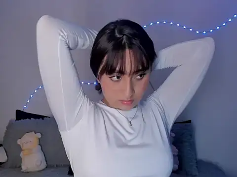 Snapshot of Roseholden chatting on February 16, 11:45 pm Roseholden online show from February 16, 11:45 pm