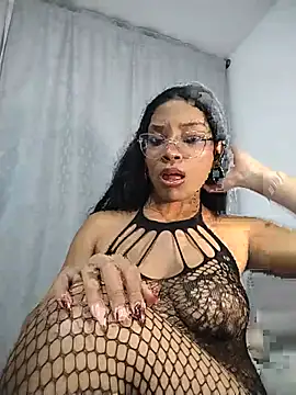 KATALINA SANTANA  online show from June 20, 12:47 am