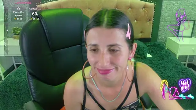 Nicolleth tk online show from February 14, 7:54 pm