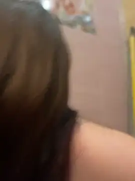 AlexaYvonne online show from March 17, 5:33 am