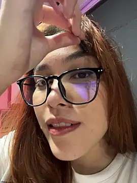 CrystalFairy007 online show from May 25, 4:29 am