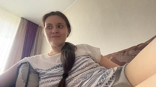 LanaLive online show from April 28, 8:19 am