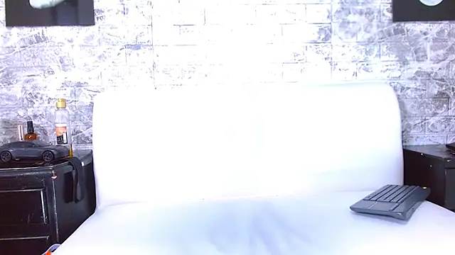 Snapshot of Harin_Prize chatting on June 28, 8:26 pm Harin Prize online show from June 28, 8:26 pm