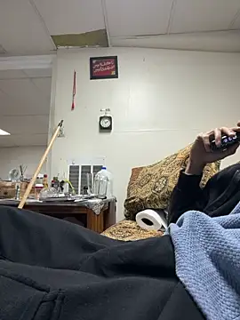 saadbutt13 online show from March 15, 5:57 am