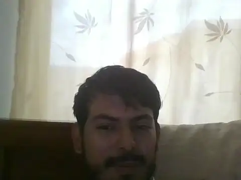 Snapshot of Mateotubbe chatting on May 16, 7:34 pm Mateotubbe online show from May 16, 7:34 pm