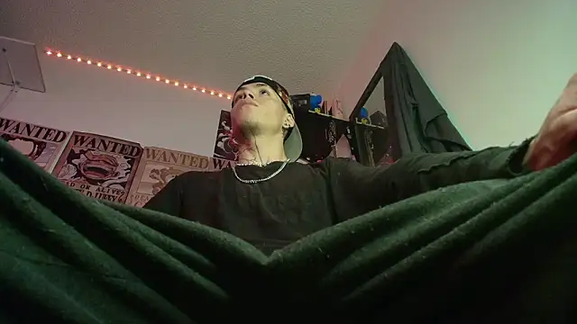 Anhony Muscle online show from March 5, 6:48 pm