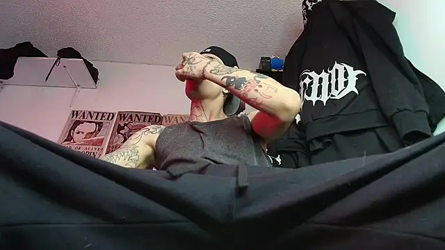 Snapshot of Anhony_Muscle chatting on May 13, 7:11 pm Anhony Muscle online show from May 13, 7:11 pm