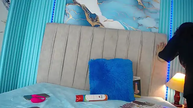 Snapshot of musaleva303av chatting on March 12, 3:12 am musaleva303av online show from March 12, 3:12 am