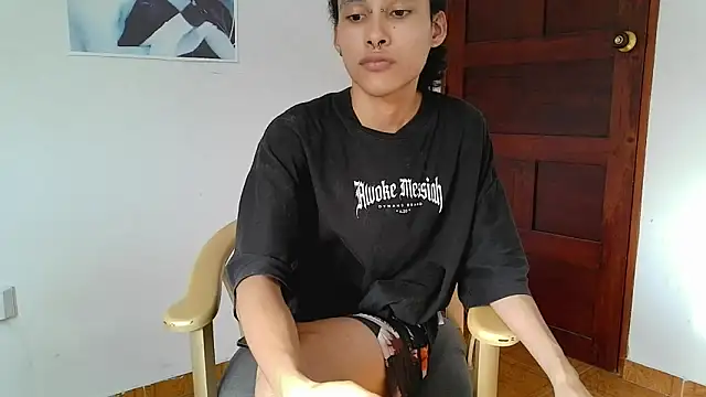 Snapshot of DeusGoth chatting on May 21, 9:11 pm DeusGoth online show from May 21, 9:11 pm