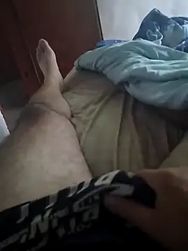 Snapshot of Pitypin7 chatting on February 26, 9:47 pm Pitypin7 online show from February 26, 9:47 pm