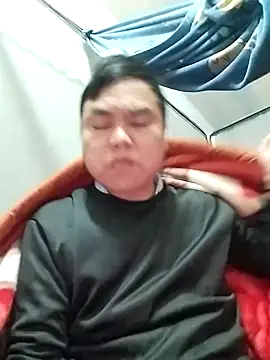 zuzu0099 online show from January 8, 2:19 pm