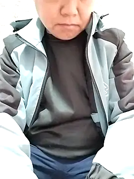 zuzu0099 online show from January 12, 3:12 am