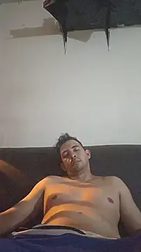 Snapshot of paladito01 chatting on May 26, 6:09 am paladito01 online show from May 26, 6:09 am