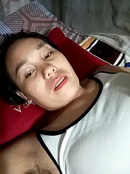 Snapshot of vanvan005 chatting on May 8, 1:16 pm vanvan005 online show from May 8, 1:16 pm