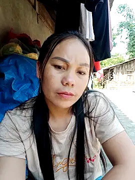 Snapshot of vanvan005 chatting on May 15, 11:34 pm vanvan005 online show from May 15, 11:34 pm