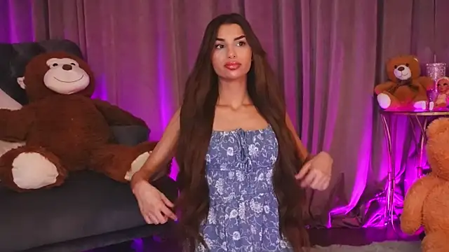 Snapshot of ZariaaVera chatting on May 20, 7:42 pm ZariaaVera online show from May 20, 7:42 pm