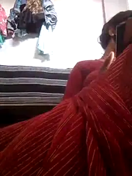 Snapshot of Jamuna_01 chatting on February 9, 7:34 am Jamuna 01 online show from February 9, 7:34 am