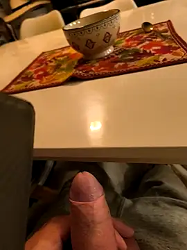 Snapshot of Jacquouille06500 chatting on March 2, 5:08 am Jacquouille06500 online show from March 2, 5:08 am