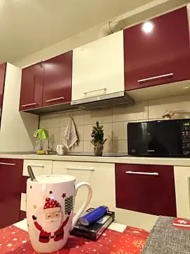 Snapshot of IRISWHITE17 chatting on January 7, 6:05 am IRISWHITE17 online show from January 7, 6:05 am