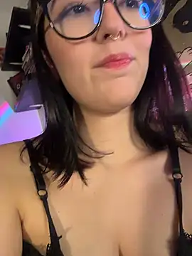 HinaSweet online show from February 22, 12:12 am