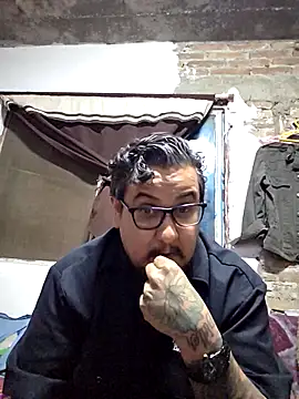 Snapshot of Riko_420 chatting on February 7, 2:59 am Riko 420 online show from February 7, 2:59 am